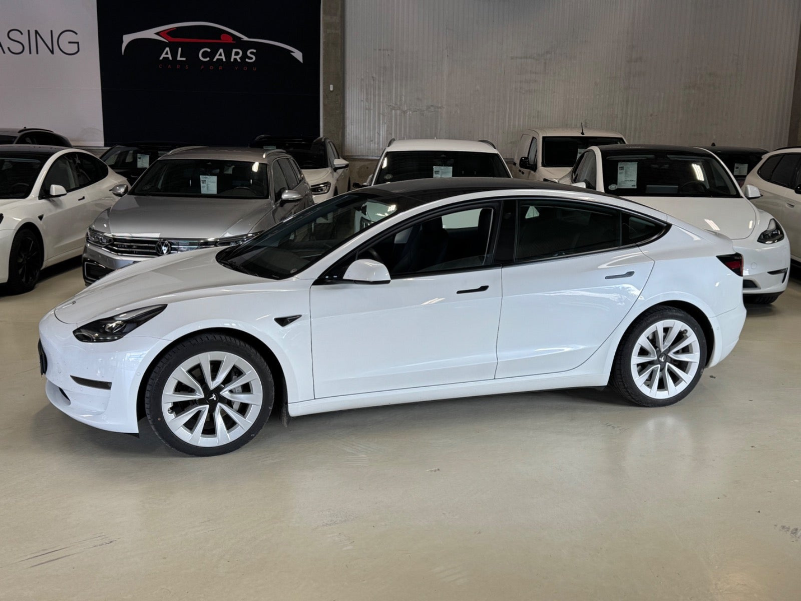 undefined Tesla Model 3 fra 2021