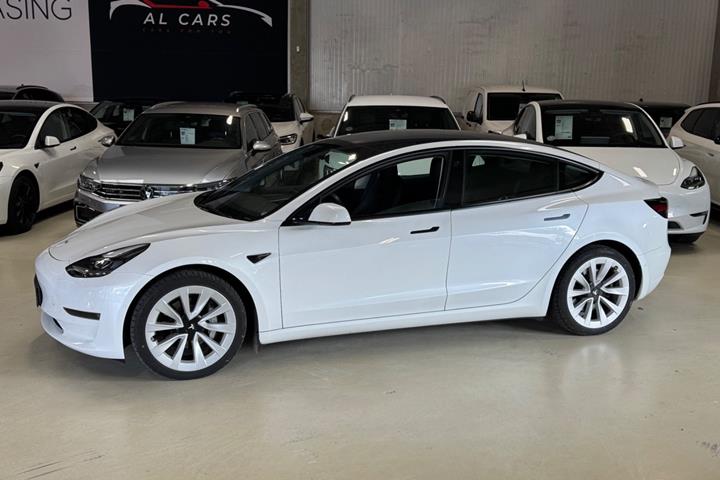 undefined Tesla Model 3 fra 2021