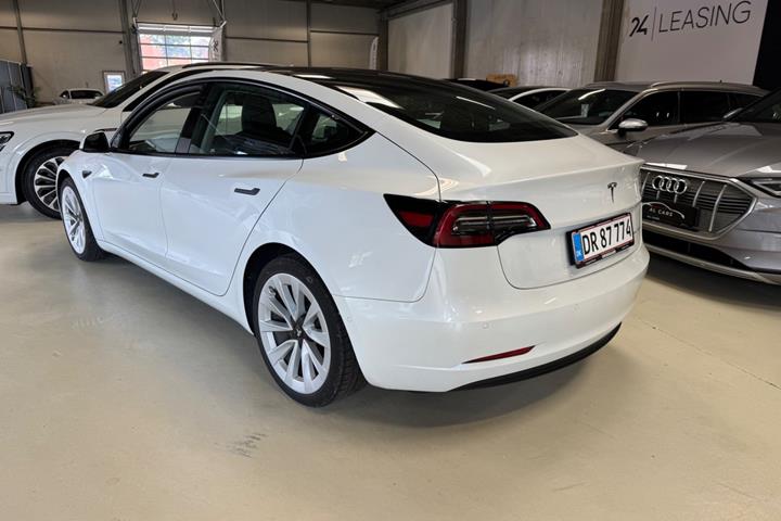 undefined Tesla Model 3 fra 2021