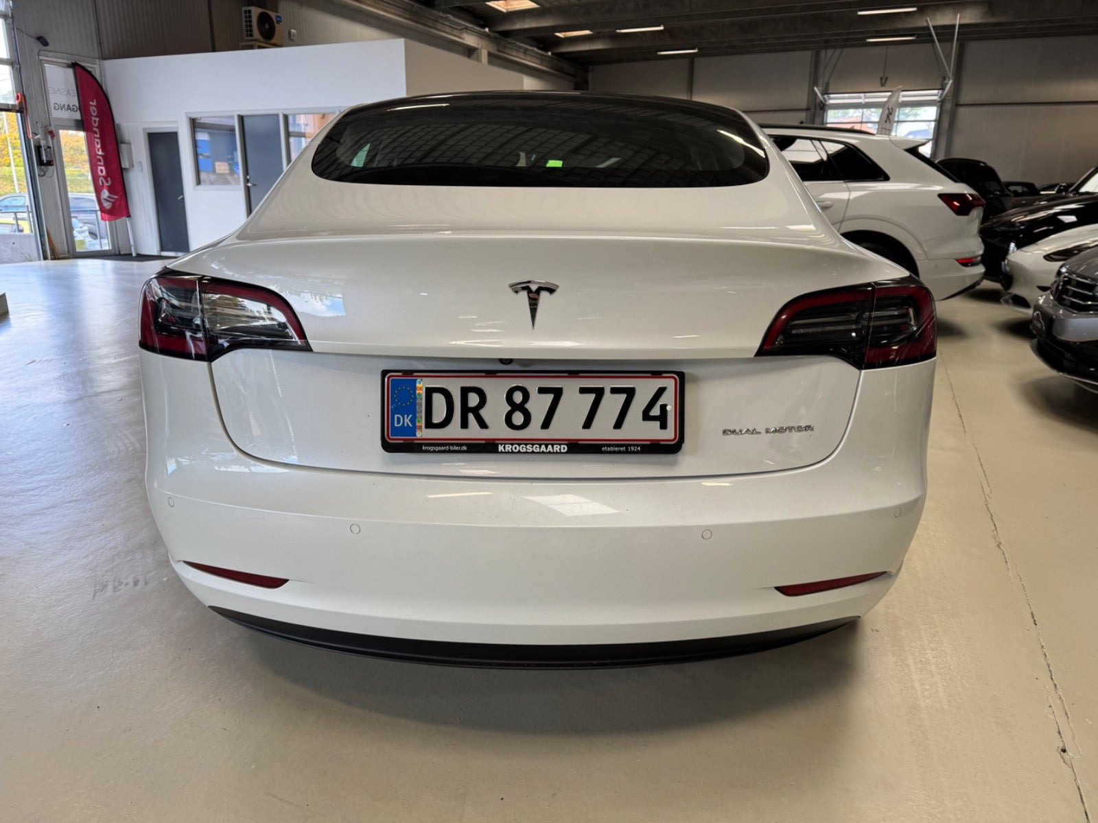 undefined Tesla Model 3 fra 2021