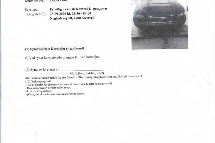 Blå Volvo V70 fra 2001