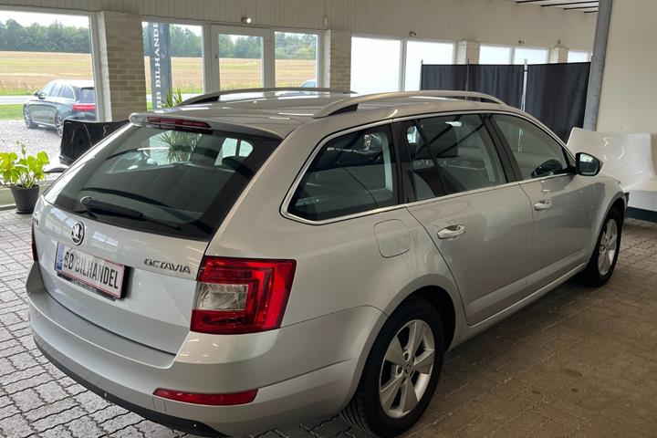 undefined Skoda Octavia fra 2015