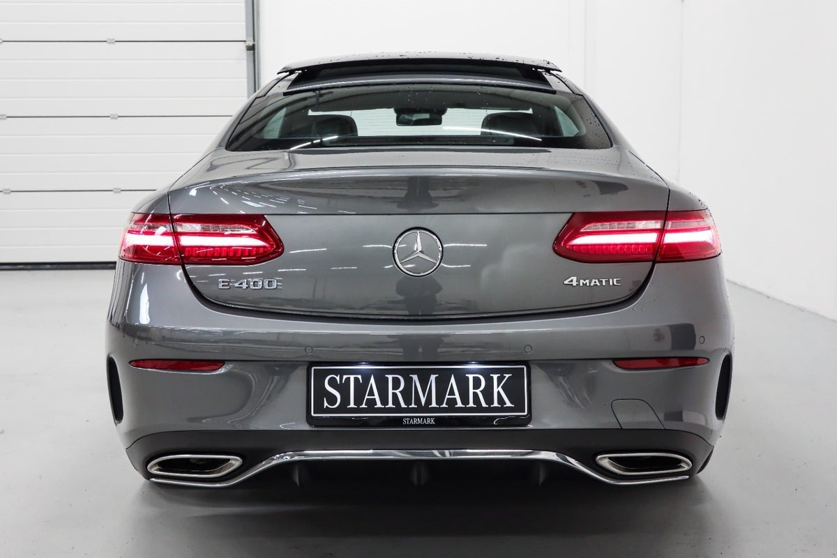 Grå Mercedes E400 fra 2017