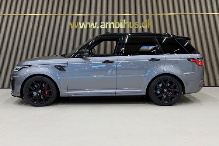Grå Land Rover Range Rover sport fra 2020