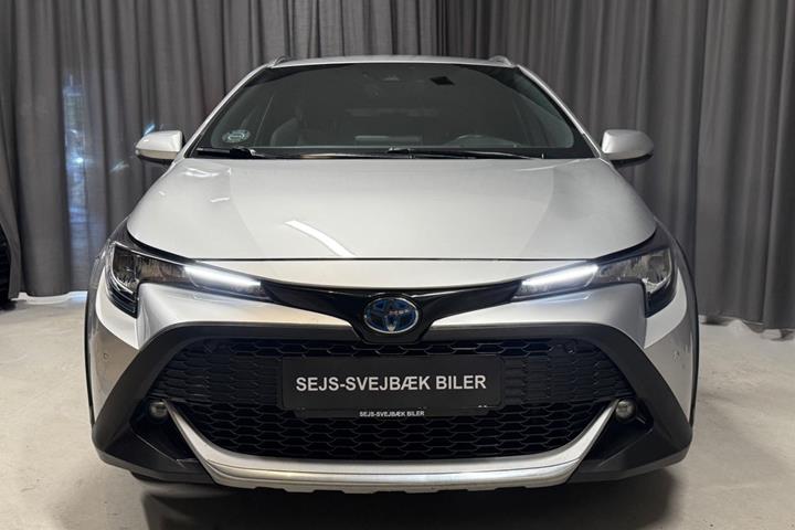 Sølv Toyota Corolla fra 2019