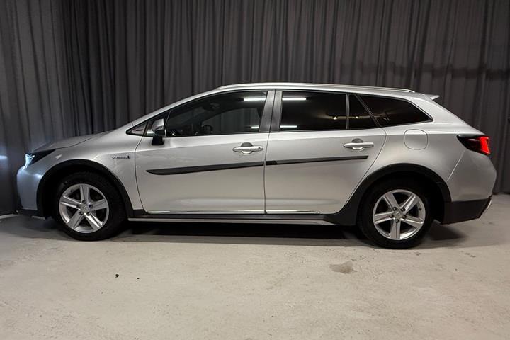 Sølv Toyota Corolla fra 2019
