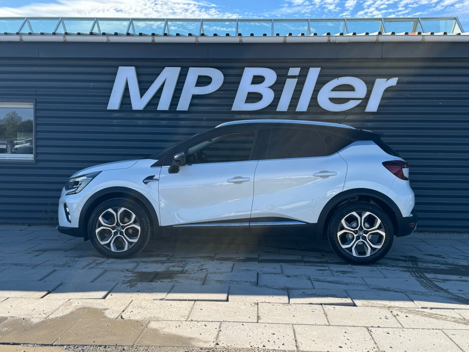 Hvid Renault Captur fra 2020