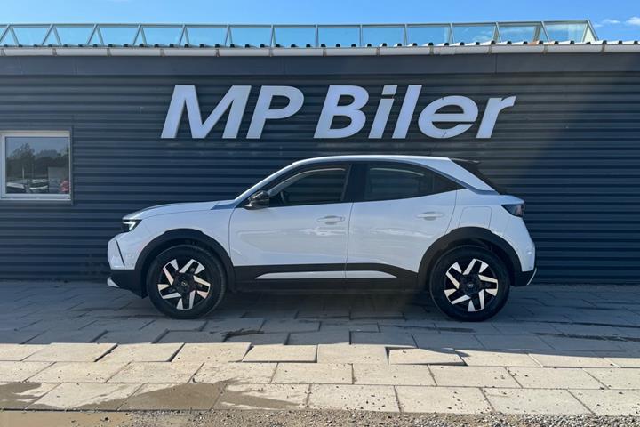 Hvid Opel Mokka-e fra 2024