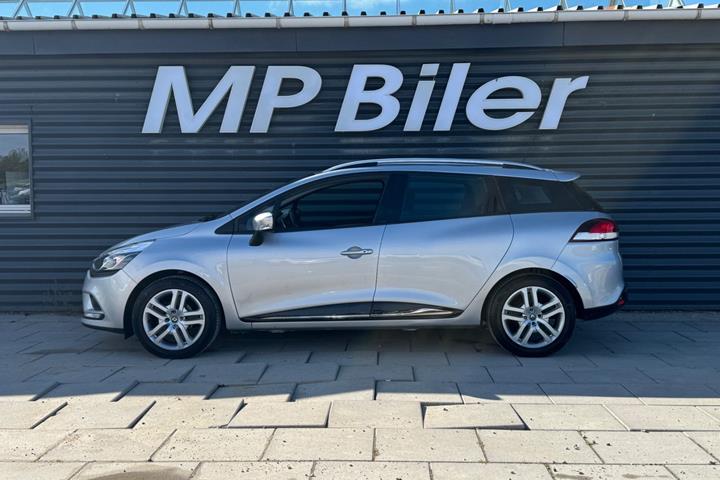Sølv Renault Clio IV fra 2020