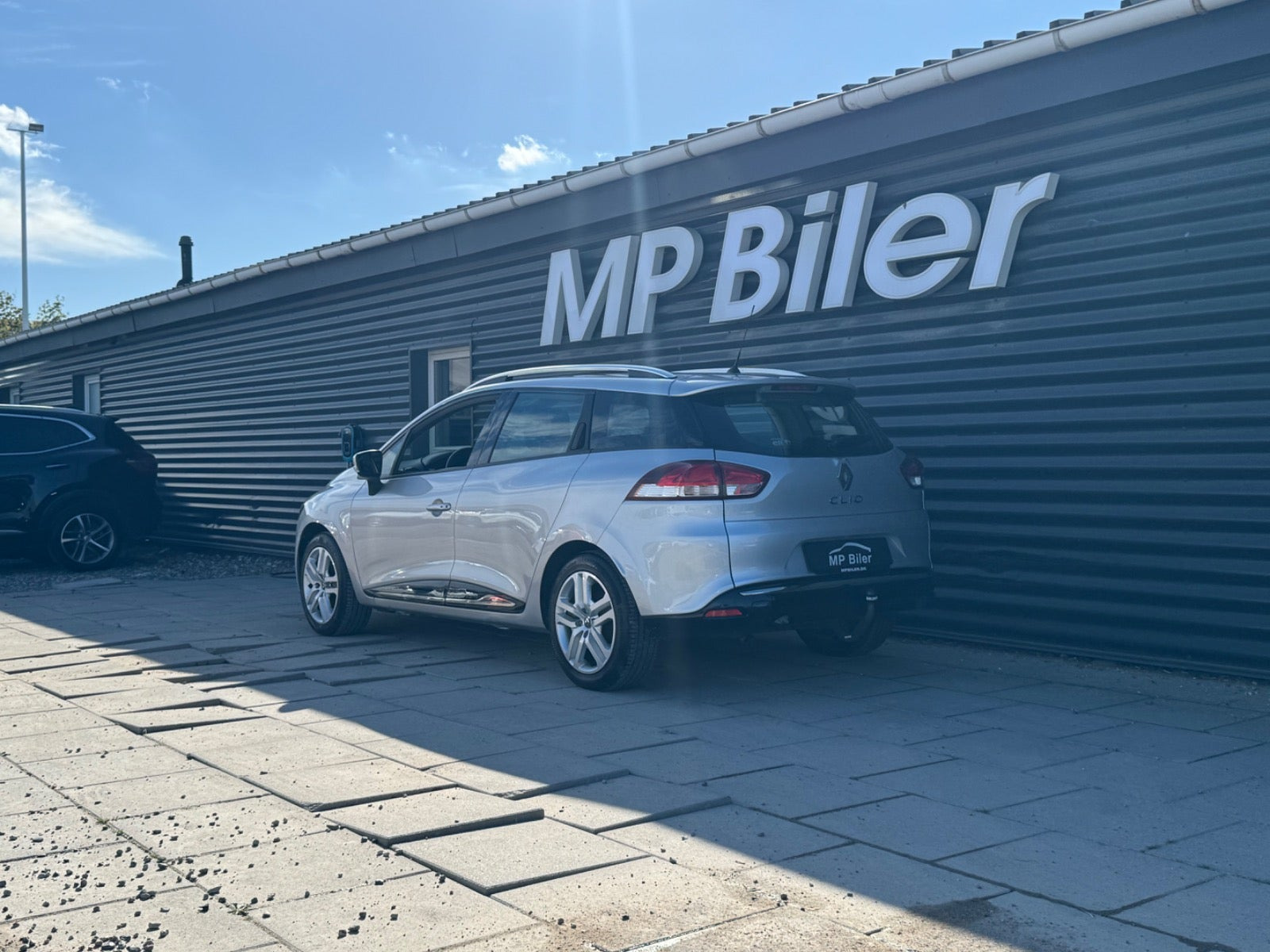 Sølv Renault Clio IV fra 2020