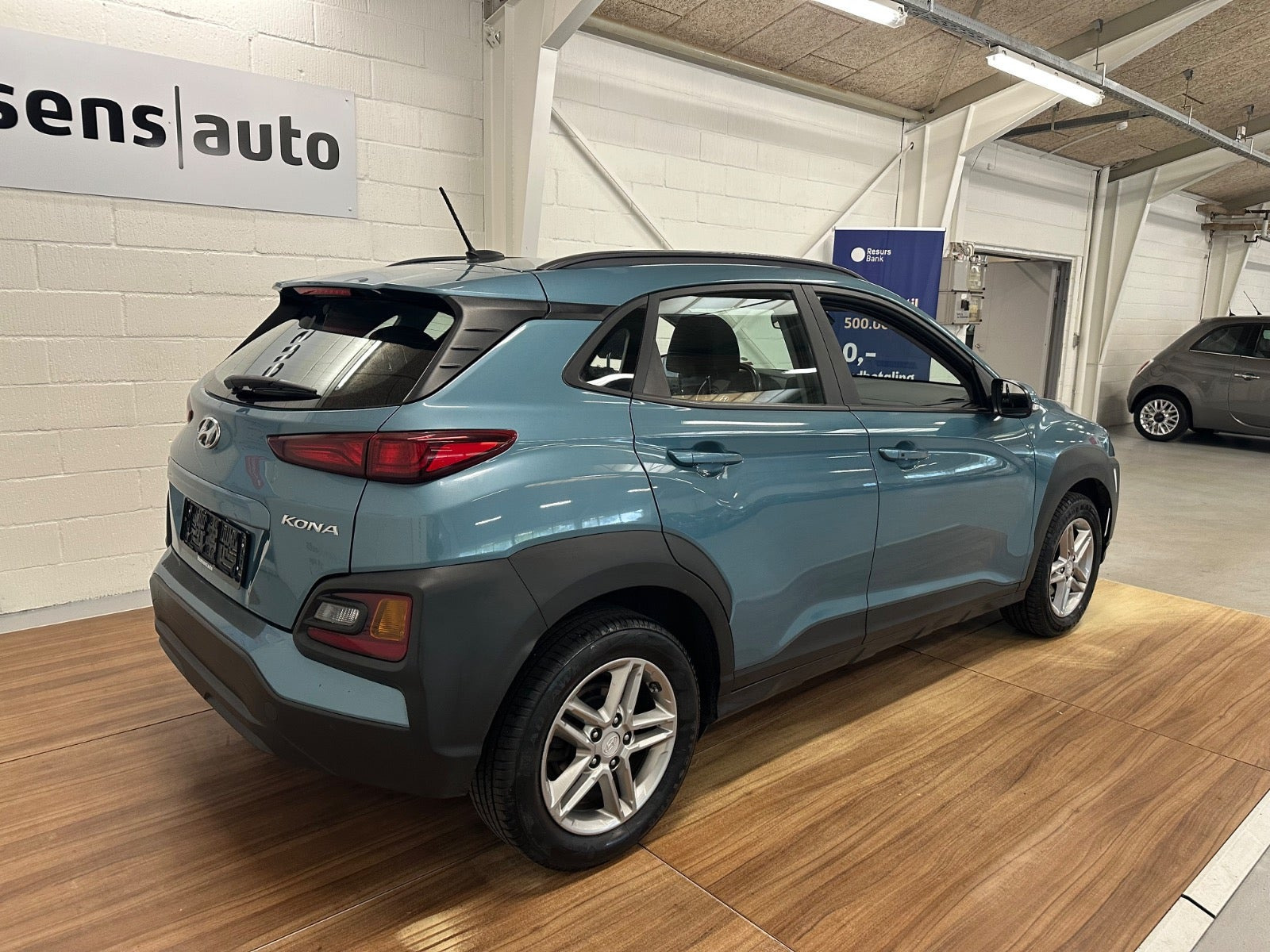 Blå Hyundai Kona fra 2019