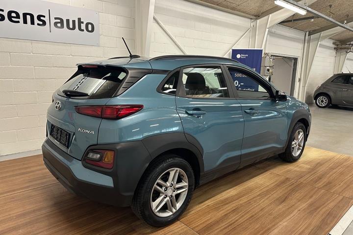 Blå Hyundai Kona fra 2019