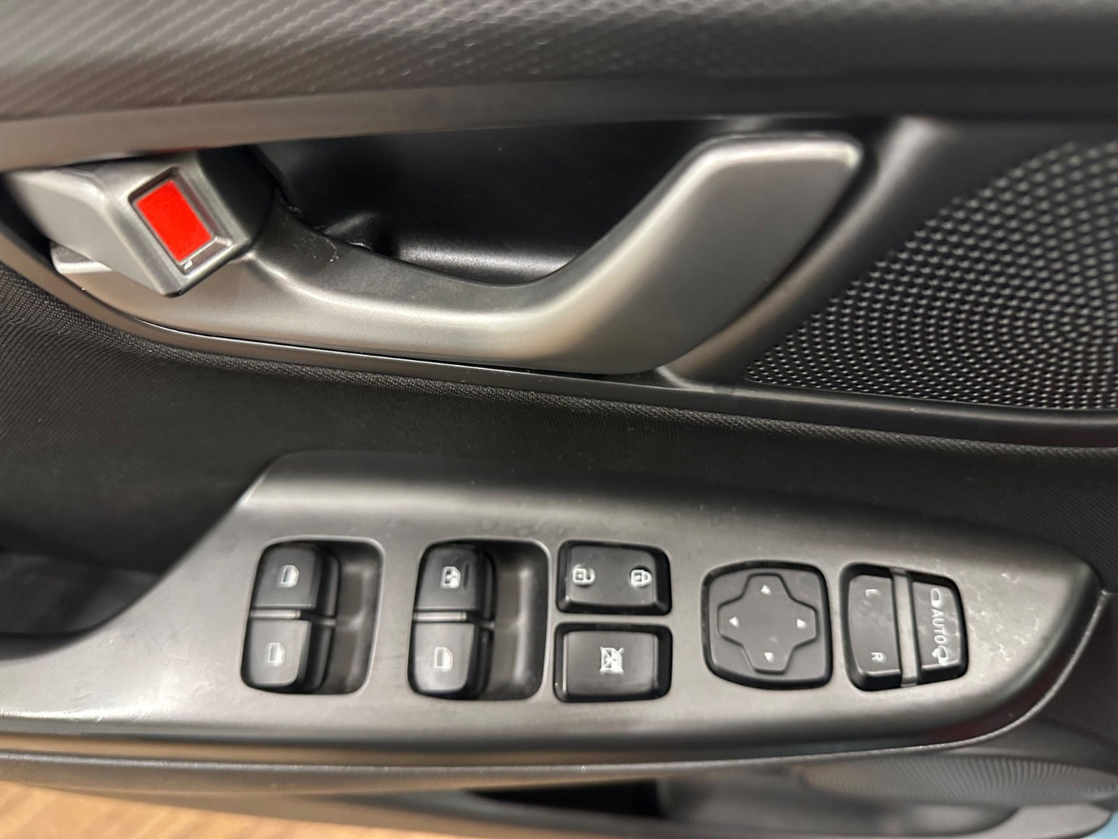 Blå Hyundai Kona fra 2019