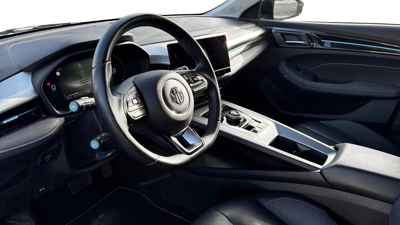 Sort MG MG5 fra 2022