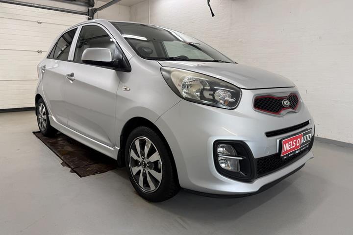 Sølv Kia Picanto fra 2015