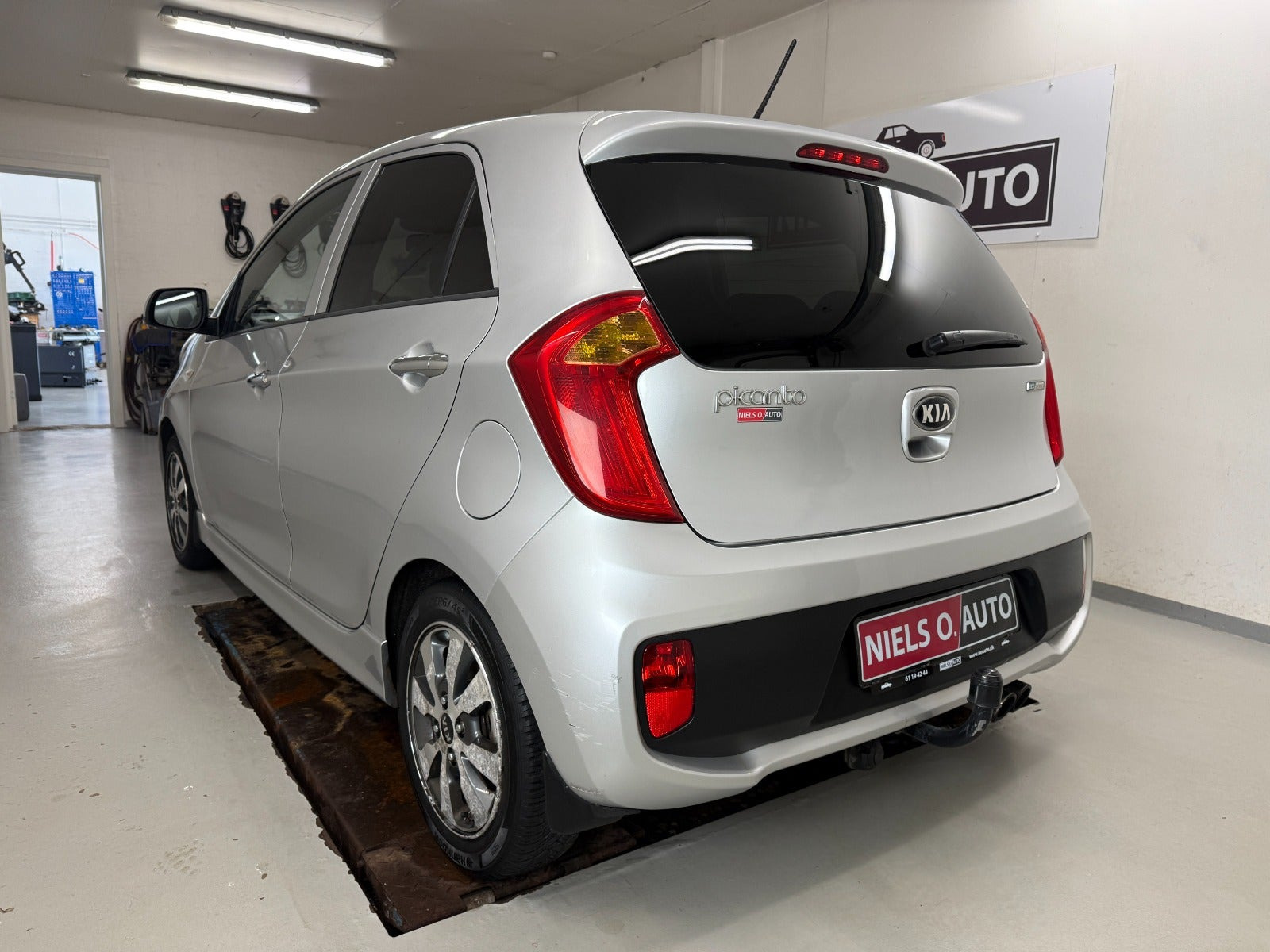 Sølv Kia Picanto fra 2015