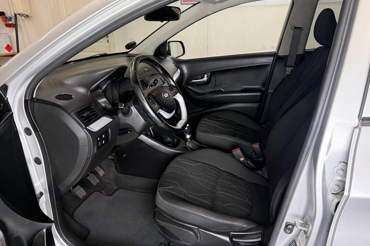 Sølv Kia Picanto fra 2015