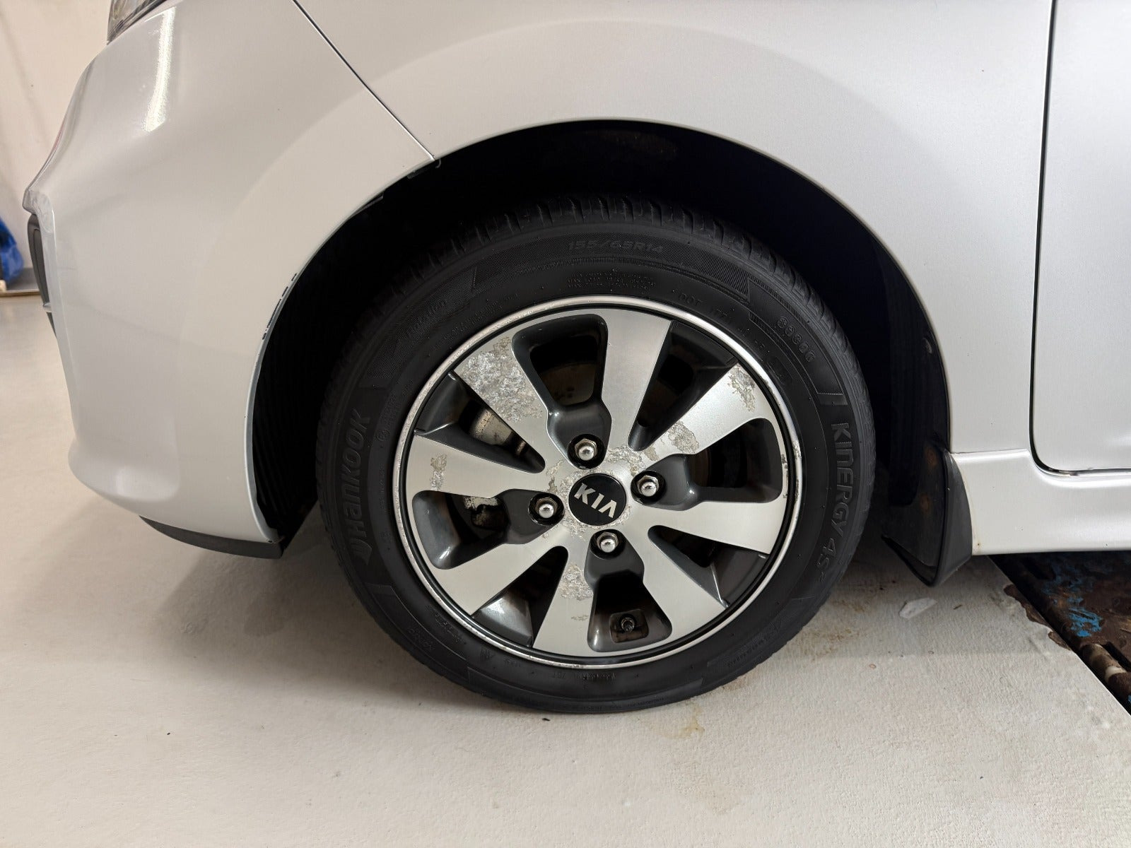 Sølv Kia Picanto fra 2015