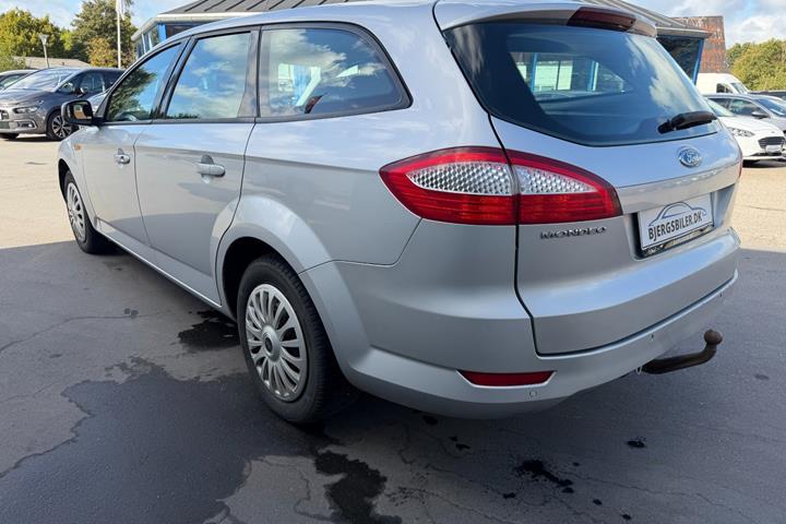 undefined Ford Mondeo fra 2010