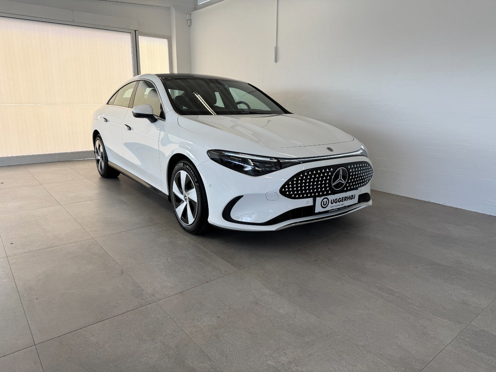 Hvid Mercedes CLA250+ fra 2025