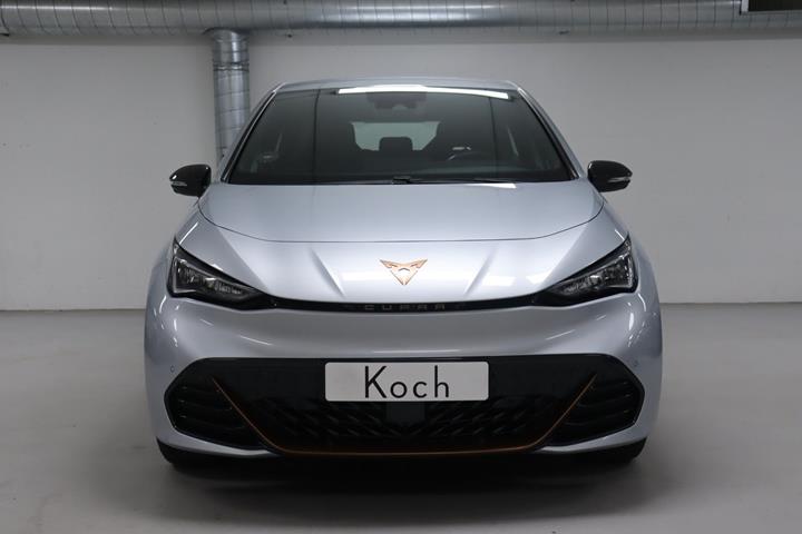 Sølv Cupra Born fra 2024