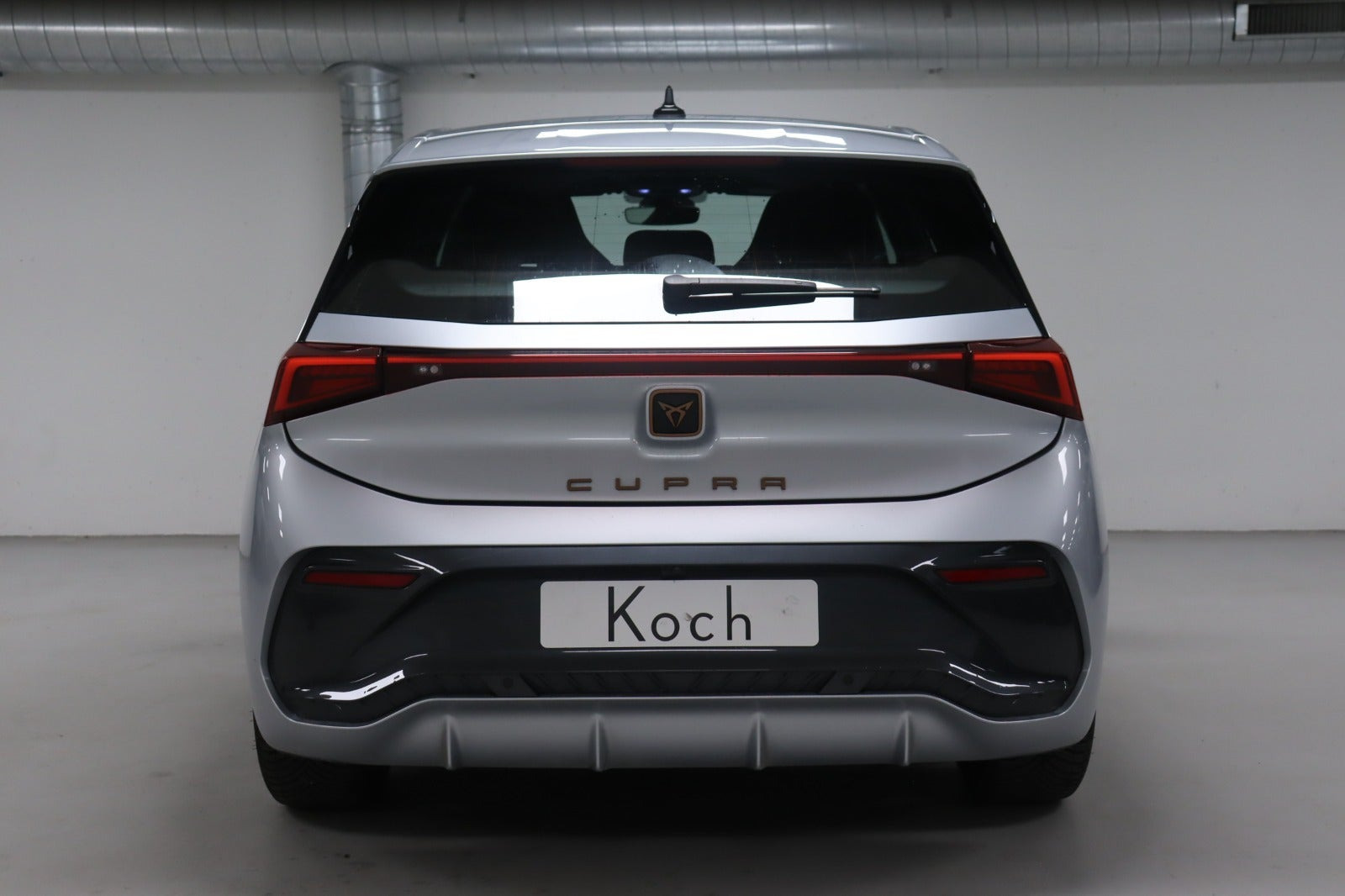 Sølv Cupra Born fra 2024