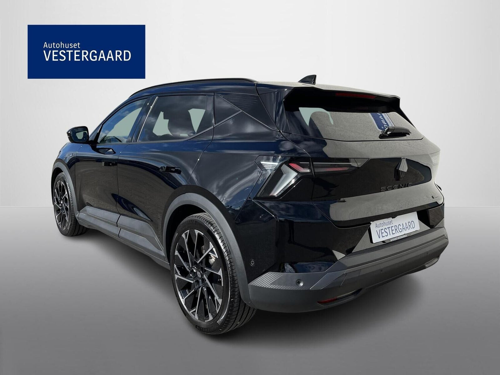 Sort Renault Scenic E-Tech fra 2026