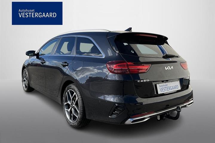 Sort Kia Ceed fra 2022