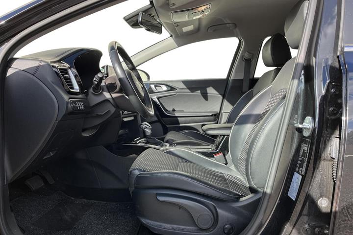 Sort Kia Ceed fra 2022