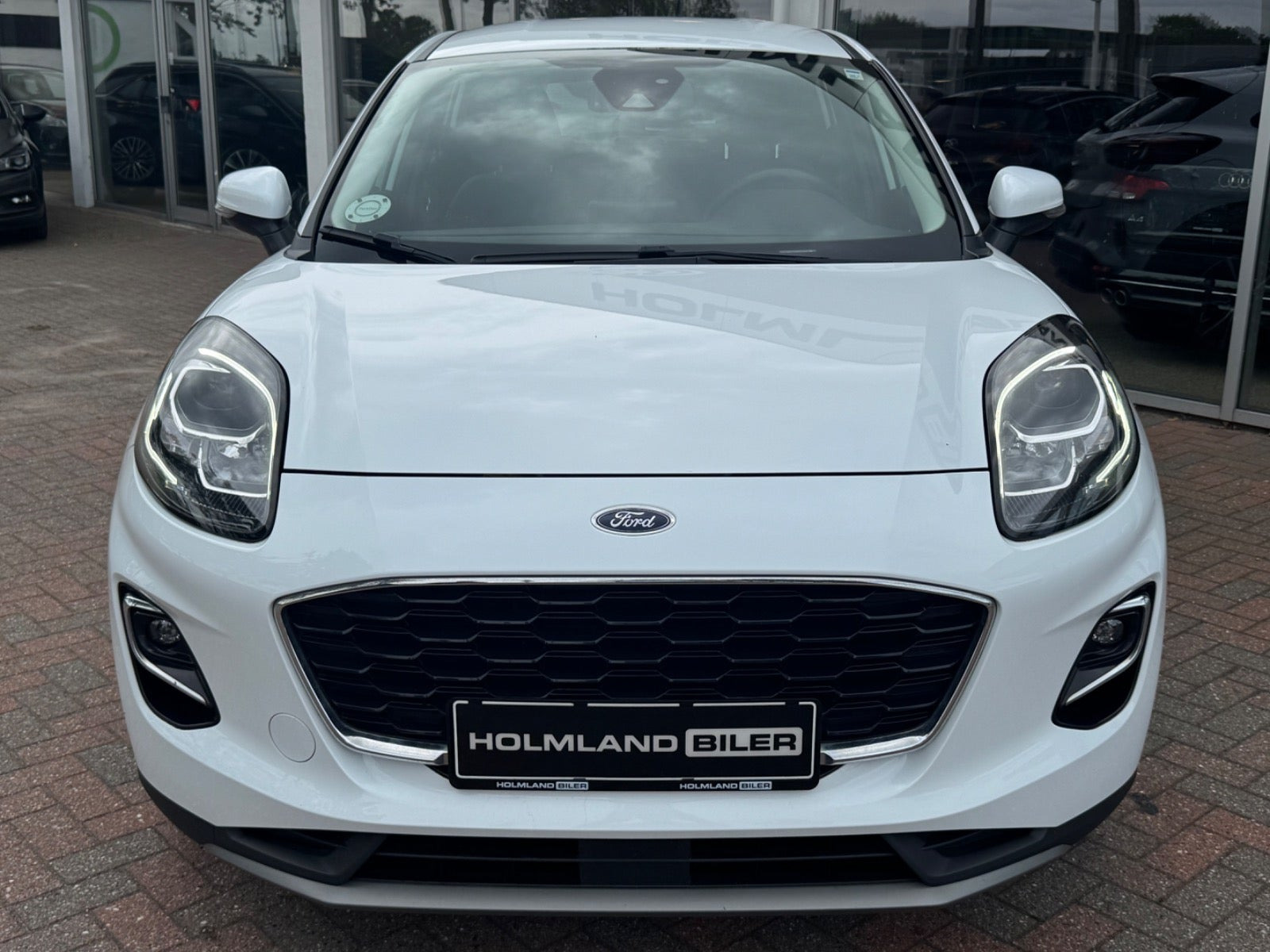 Hvid Ford Puma fra 2021