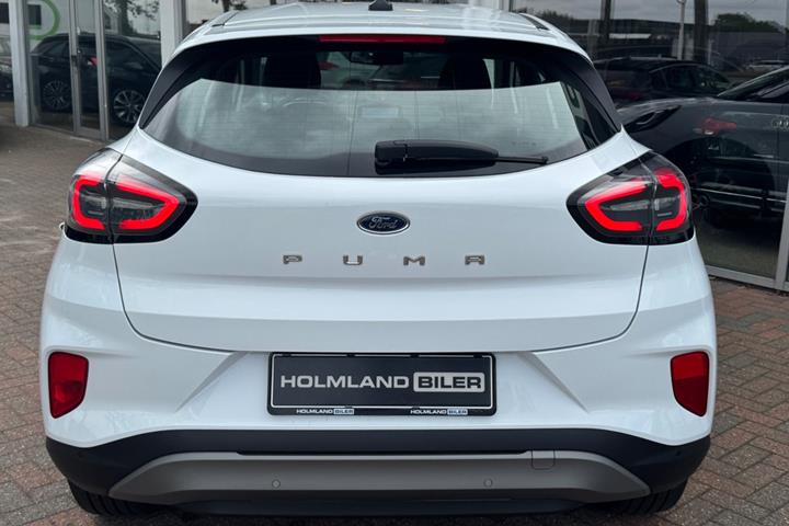 Hvid Ford Puma fra 2021