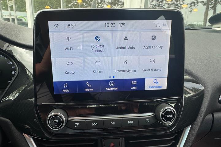 Hvid Ford Puma fra 2021