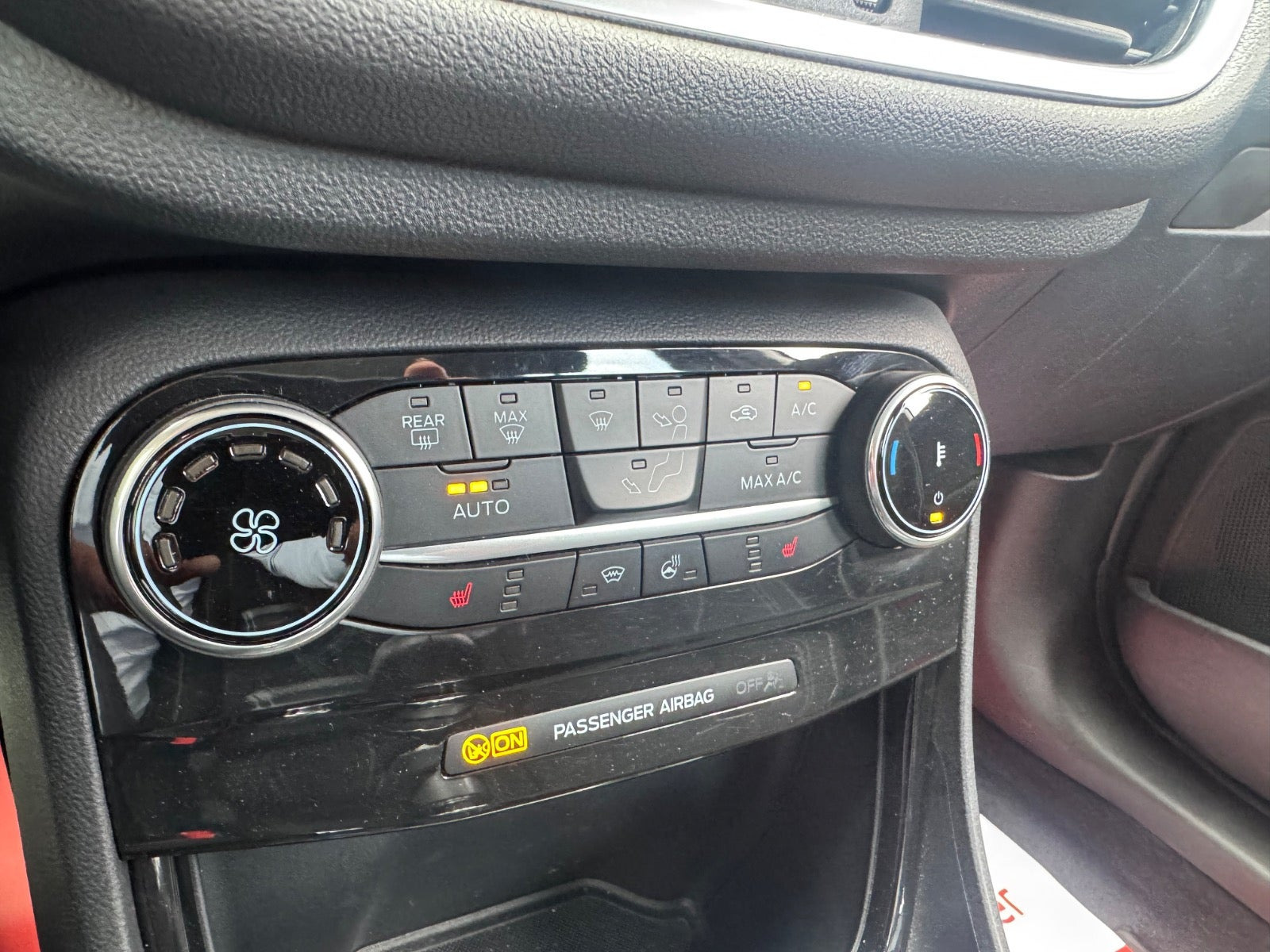 Hvid Ford Puma fra 2021