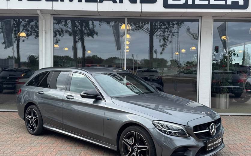 Mercedes C300 de 2,0 AMG Line Night Edition stc. aut.