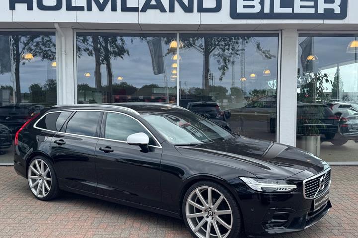 Sort Volvo V90 fra 2018