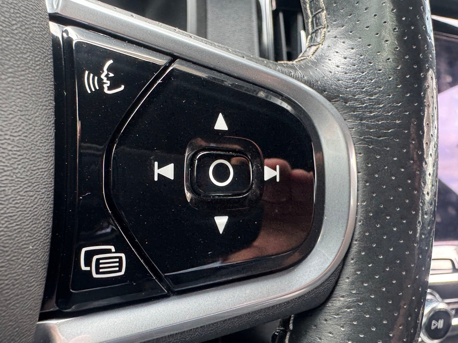 Sort Volvo V90 fra 2018