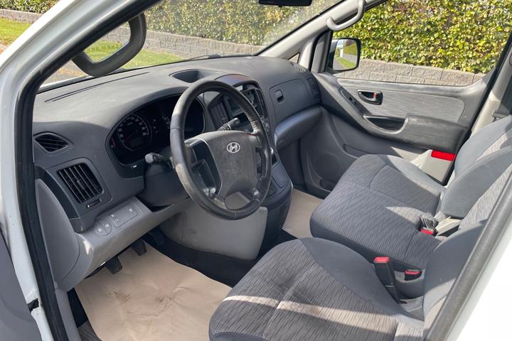 undefined Hyundai H-1 fra 2012