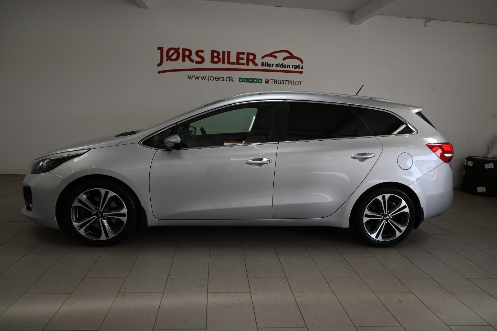 Sølv Kia Ceed fra 2016