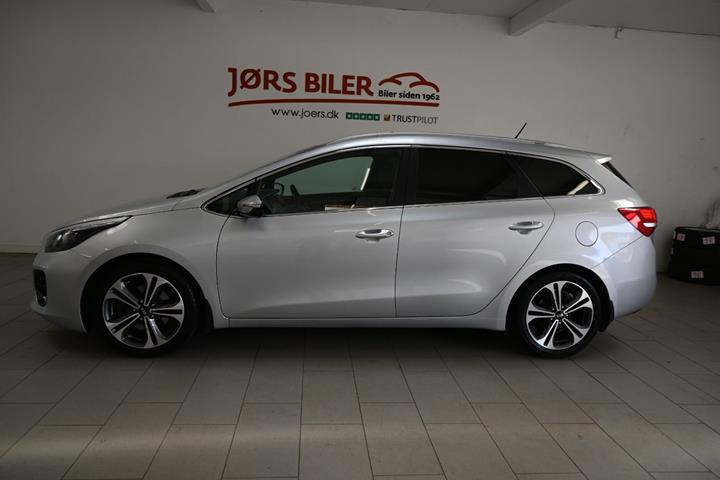 Sølv Kia Ceed fra 2016