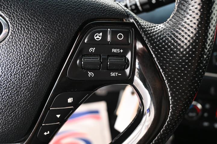 Sølv Kia Ceed fra 2016