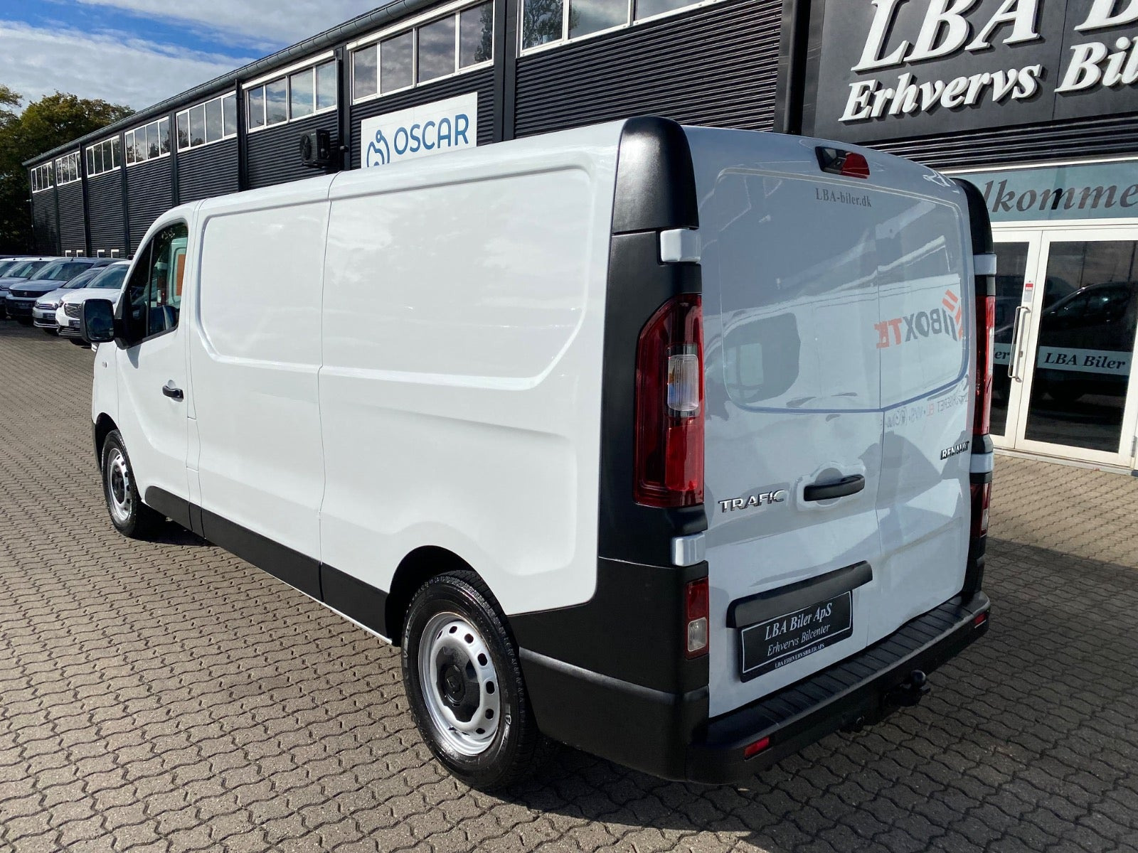 Hvid Renault Trafic T29 fra 2021