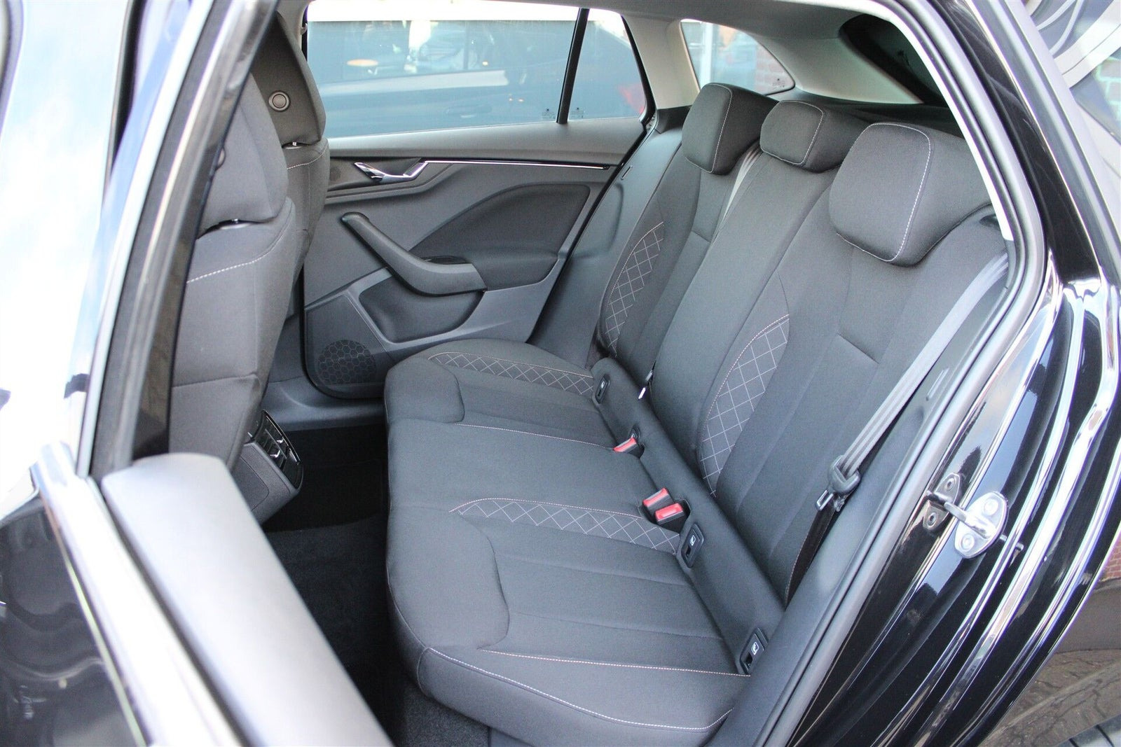 Sort Skoda Scala fra 2020