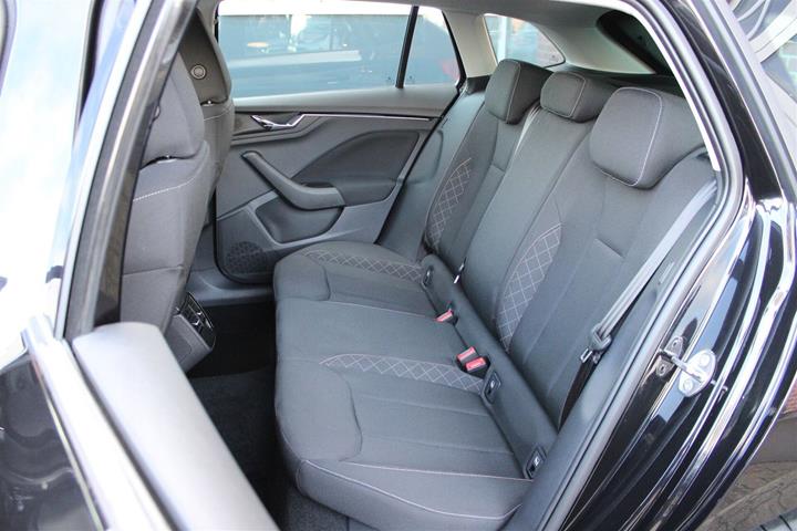 Sort Skoda Scala fra 2020