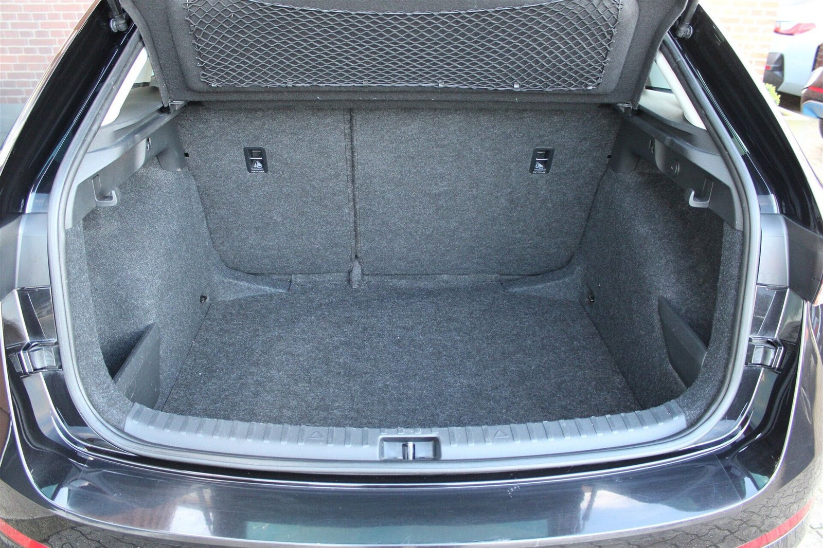 Sort Skoda Scala fra 2020