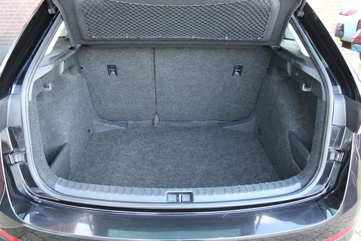Sort Skoda Scala fra 2020