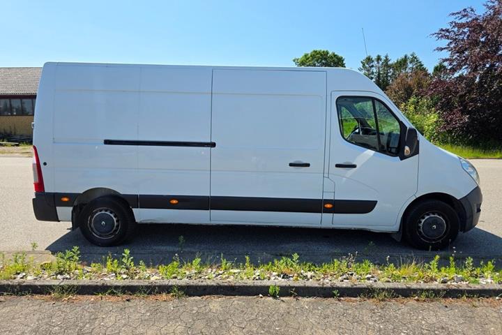 Hvid Renault Master III T35 fra 2015