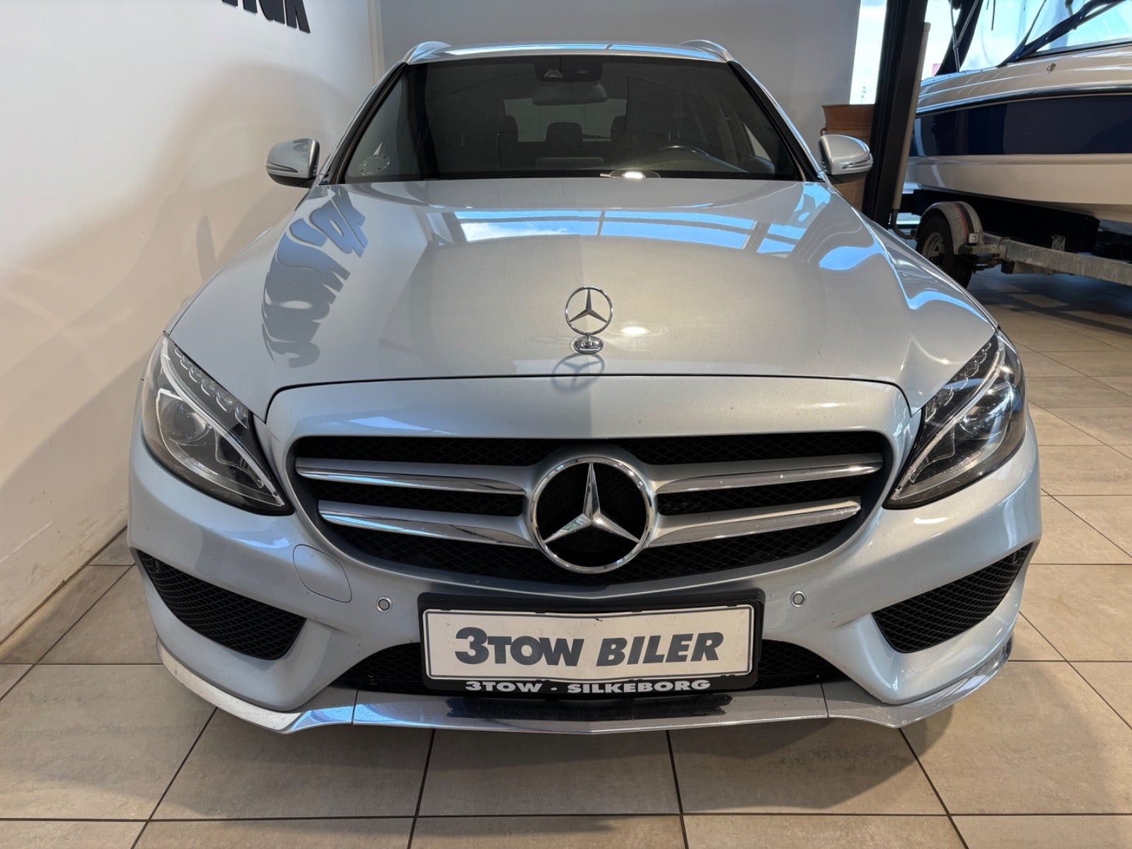 Sølv Mercedes C220 d fra 2018