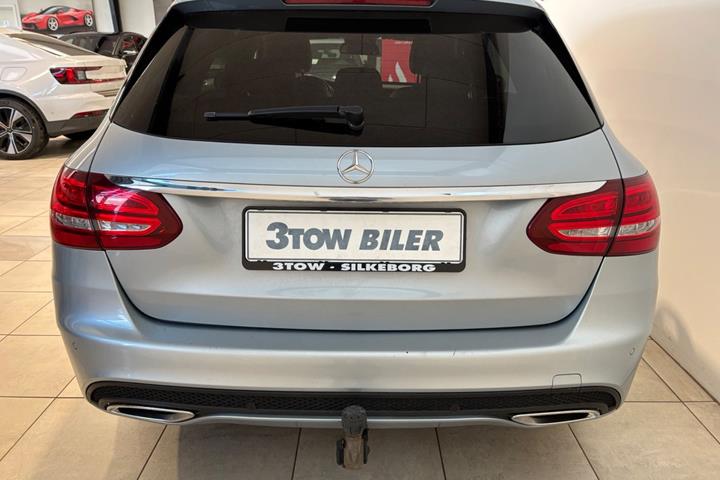 Sølv Mercedes C220 d fra 2018