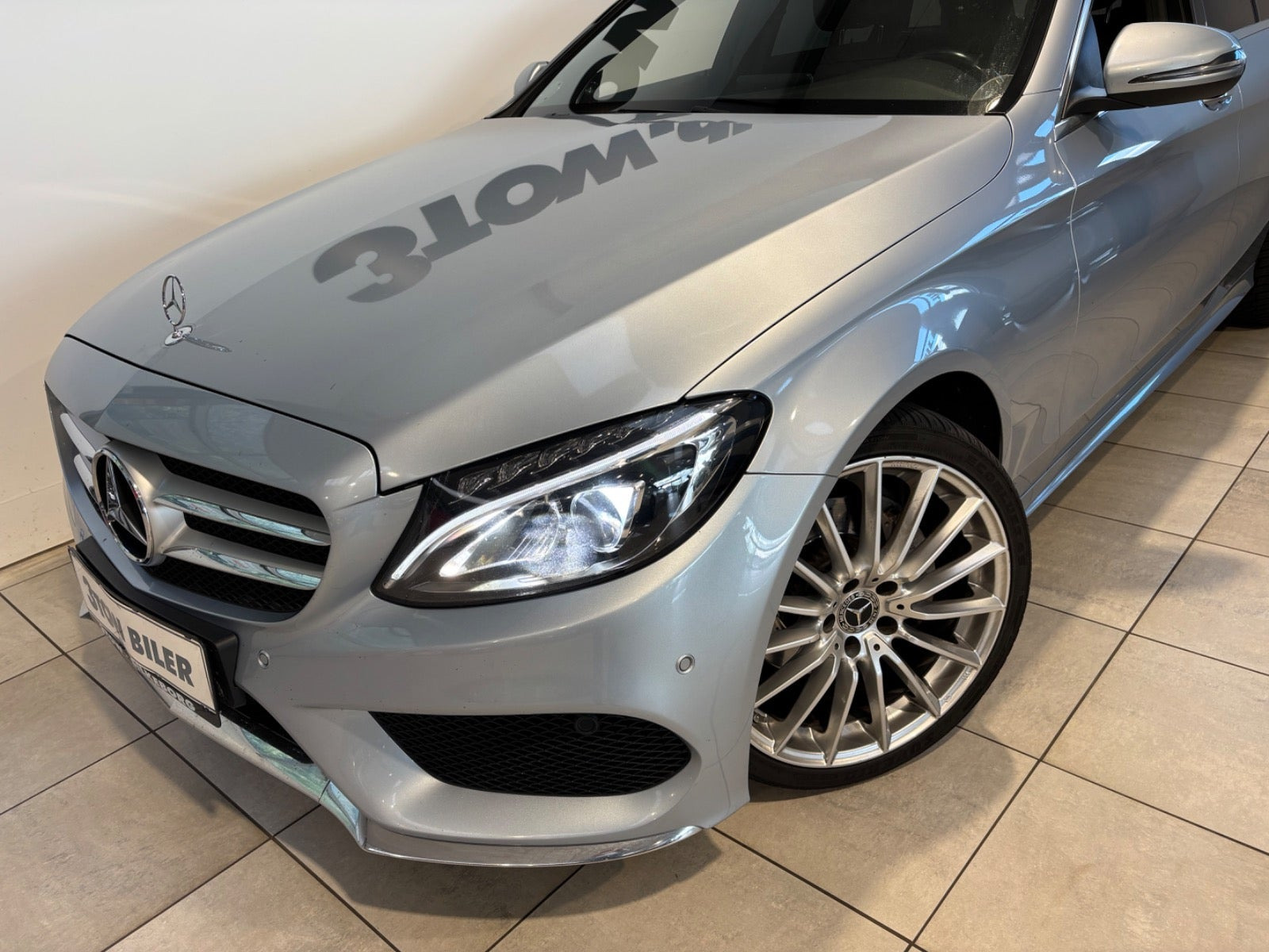 Sølv Mercedes C220 d fra 2018