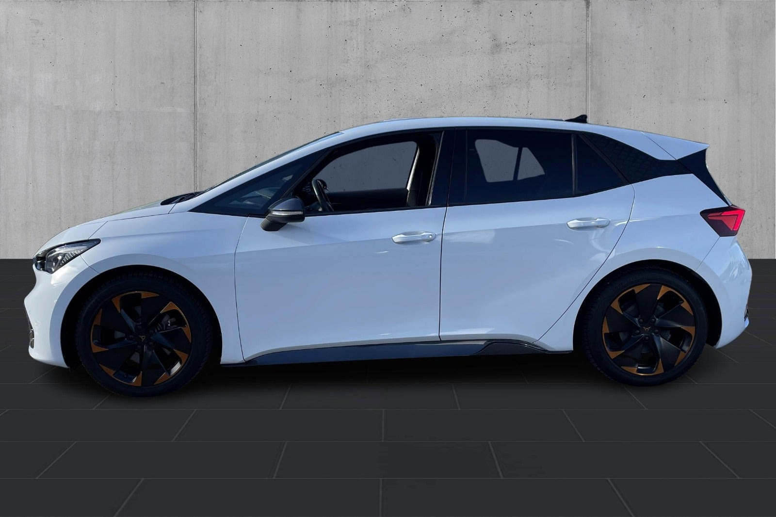 Hvid Cupra Born fra 2022